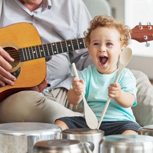 Día Mundial de la Música: ¡convierte la hora del baño en un concierto privado «patrocinado» por Ricitos de Oro!