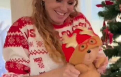 ¡Descubre el árbol de Navidad de María Castro en sus últimas navidades siendo cuatro!