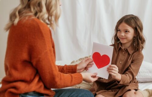 Fortalece el vínculo con tus hijos: seis consejos para celebrar el Día Mundial del Amor