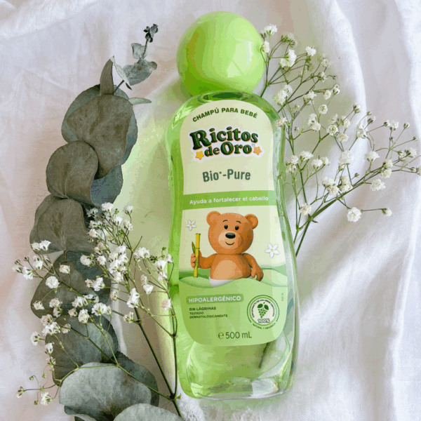 🌿  Bio-Pure:  la nueva línea de Ricitos de Oro para cuidar el cuero cabelludo sensible y disfrutar juntos del baño